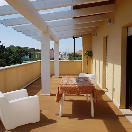 La Terrazza Di Zia Betti 公寓